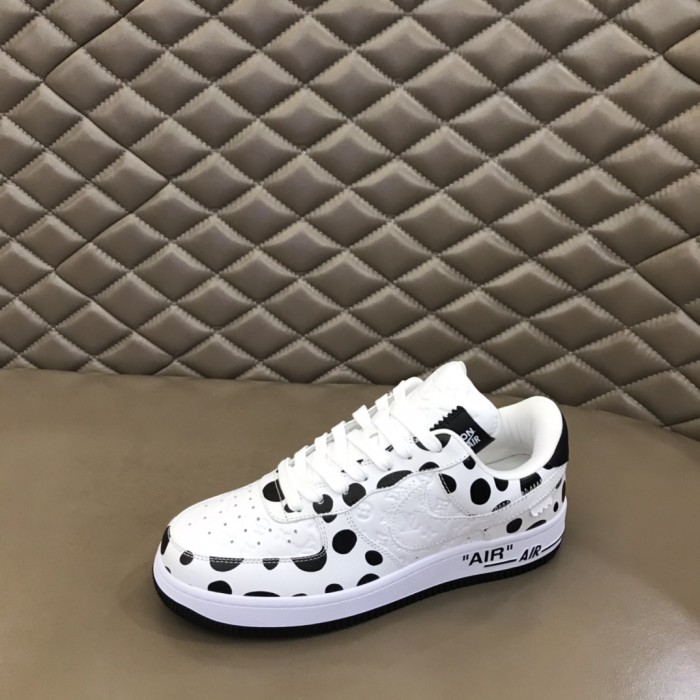 入手困難Loui Vuitto x OFF-WHITE x Nike レディース カジュアル スニーカー