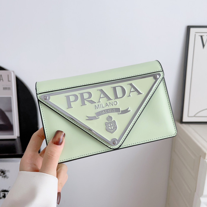 2023Pradaプラダケース最新全機種11 Pro/11/Xs Max/Xr/XS/iPhone7/7P/8/8P/ iPhone12/iPhone13 5色