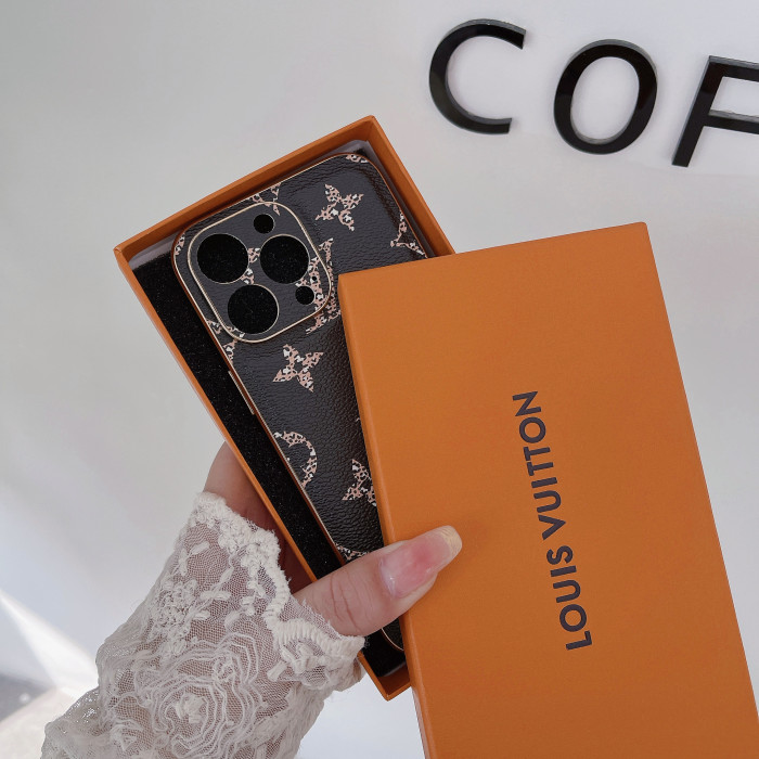 2023新作ルイヴィトン/Louis Vuitton ケース最新全機種13 Pro/11/Xs Max/Xr/XS/iPhone7/7P/8/8P/iPhone12/13/14 2色