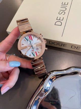 高品質 グッチGUCCI 激安偽物 クォーツランニング秒計時腕時計2色