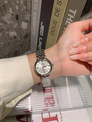 ★超人気 オメガOMEGA コピーおすすめ 逸品女神水滴シリーズ腕時計3色