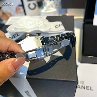 超話題! シャネル コピー の名作J 12セラミックスシリーズ腕時計