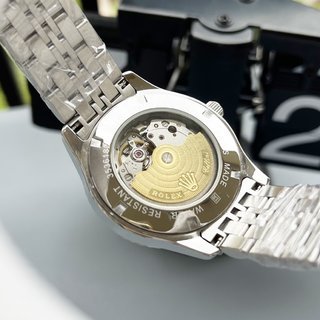 大人気 ロレックス ROLEX コピーおすすめ 三針設計逸品メンズ腕時計4色