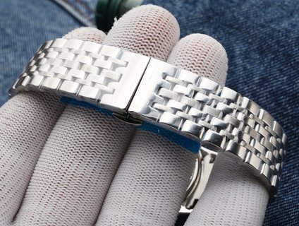 使い勝手良し ロレックスn級品 日月星辰シリーズ 原装輸入82 S 7ムーブメント