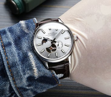 日本未入荷 ロレックス 偽物通販 日月星辰シリーズ原装輸入82 S 7ムーブメント