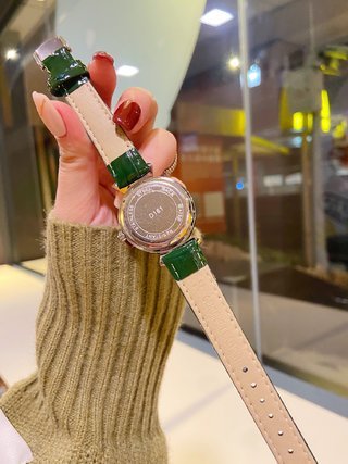 【限定】ブルガリBVLGARI LVCEA n級品 リングシリーズの腕時計4色
