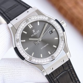 新作 ウブロHUBLOT コピー 42 mmサイズは原装輸入ムーブメント