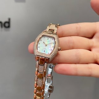 日本未入荷 カルティエ-Cartier n級品 Mini lady樽型