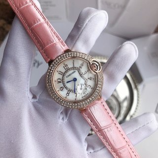 【話題商品！】カルティエ・CARTIER 激安偽物 ブルーバルーンシリーズ、女性用高級石英腕時計3色