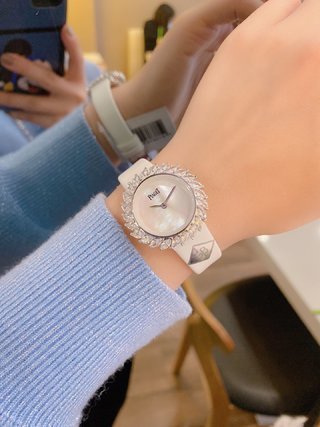 高品質 ピアジェpiaget スーパーコピー 高級ジュエリーシリーズ腕時計4色