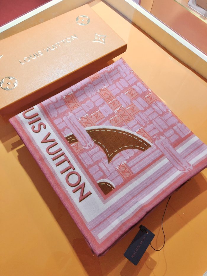 ★超人気 ルイヴィトン n級品 オリジナルのLvスカーフ140 cmベルベット版は