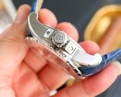 【話題商品！】ROGER DUBUISロジェデュブイ スーパーコピー 十二支シリーズの腕時計6色