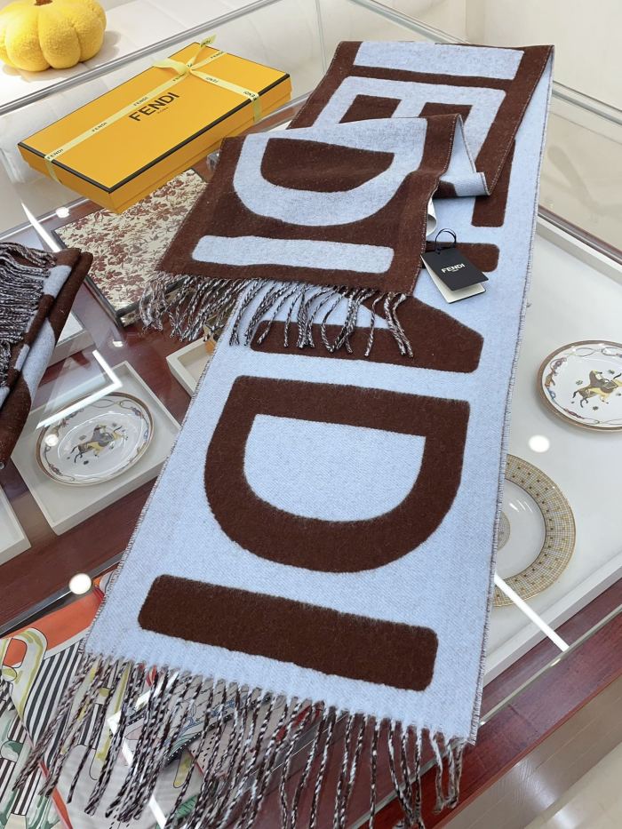 超話題! Fendi フェンディ激安通販 メンズ マフラー