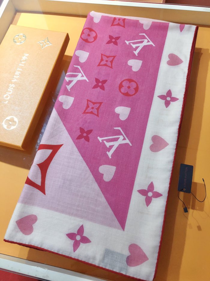 追跡付 ルイヴィトン コピー スカーフ140 cmベルベット版は