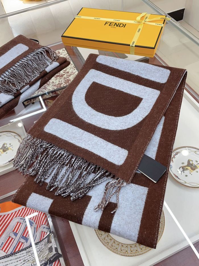 超話題! Fendi フェンディ激安通販 メンズ マフラー
