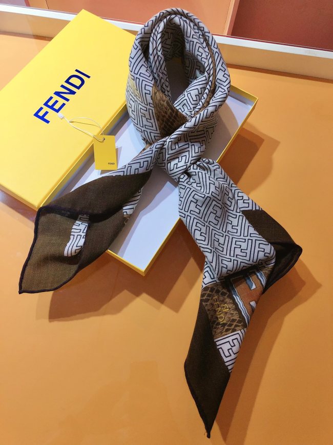 新作 Fendi フェンディ スーパーコピー レディースマフラー