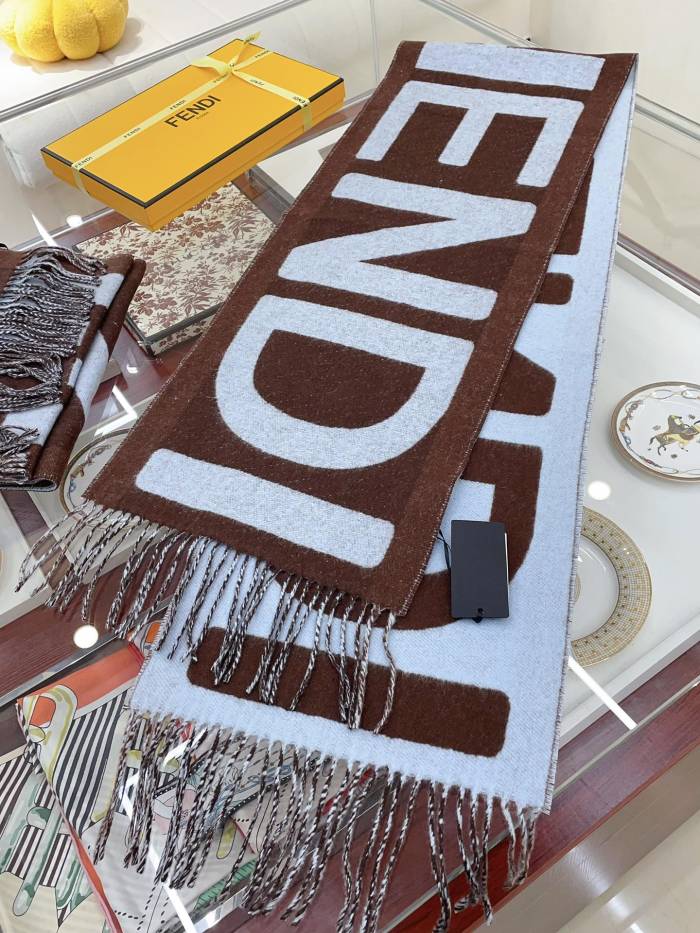 超話題! Fendi フェンディ激安通販 メンズ マフラー