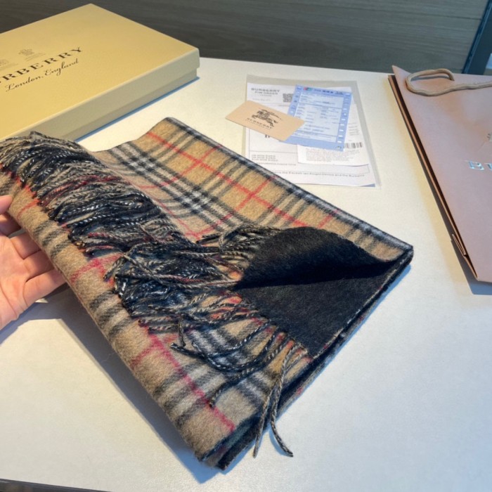 超奇跡の入荷☆ Burberryバーバリー コピー 両面カシミヤマフラー