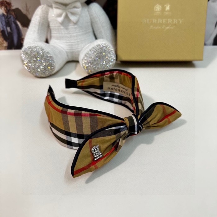 累積売上総額第１位！Burberryバーバリー コピー レディース カチューシャ