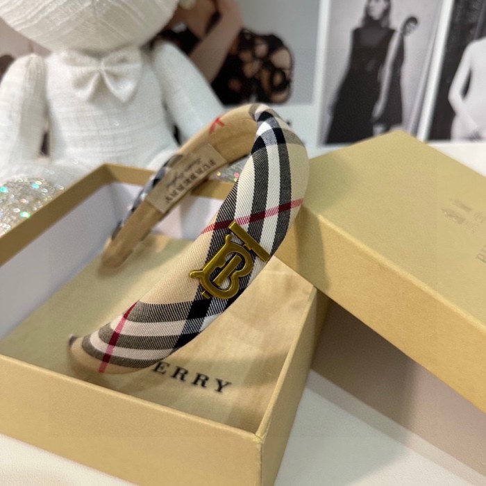 【話題商品！】Burberryバーバリー コピーおすすめ レディース カチューシャ