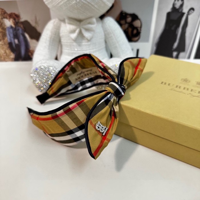 累積売上総額第１位！Burberryバーバリー コピー レディース カチューシャ