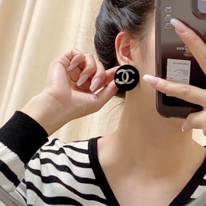 累積売上総額第１位！ Chanelシャネル n級品 レディース イアリング