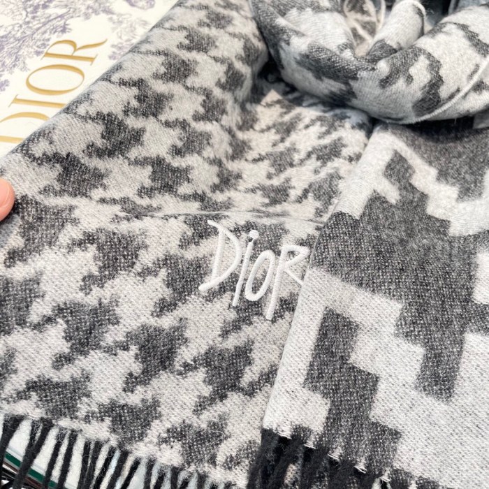 【限定】Dior ディオール 激安通販 グラデーションカシミヤロングスカーフ