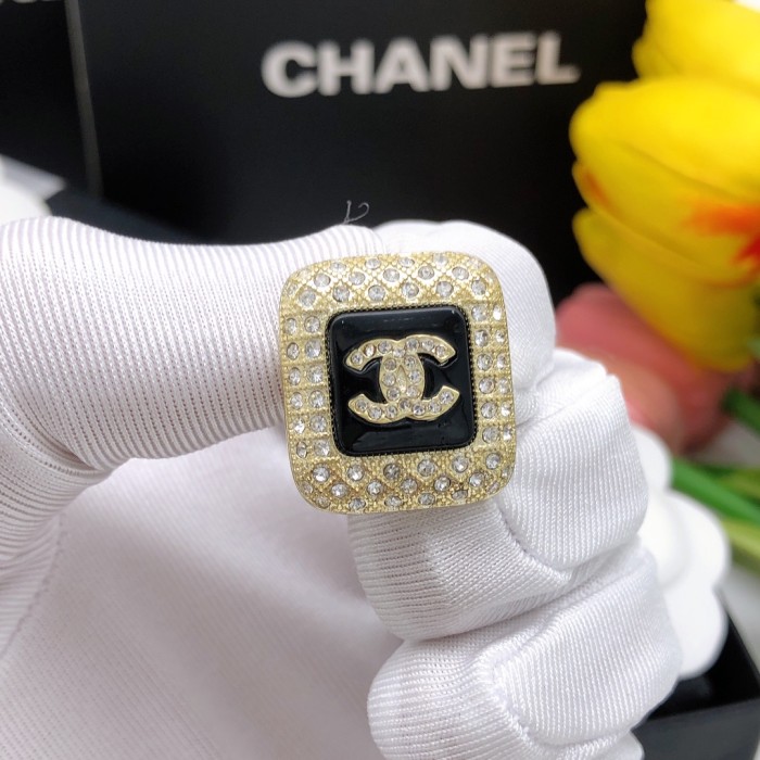 追跡付 Chanelシャネル コピーおすすめ レディース イアリング