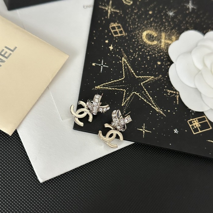日本未入荷Chanelシャネル 激安偽物 レディース イアリング