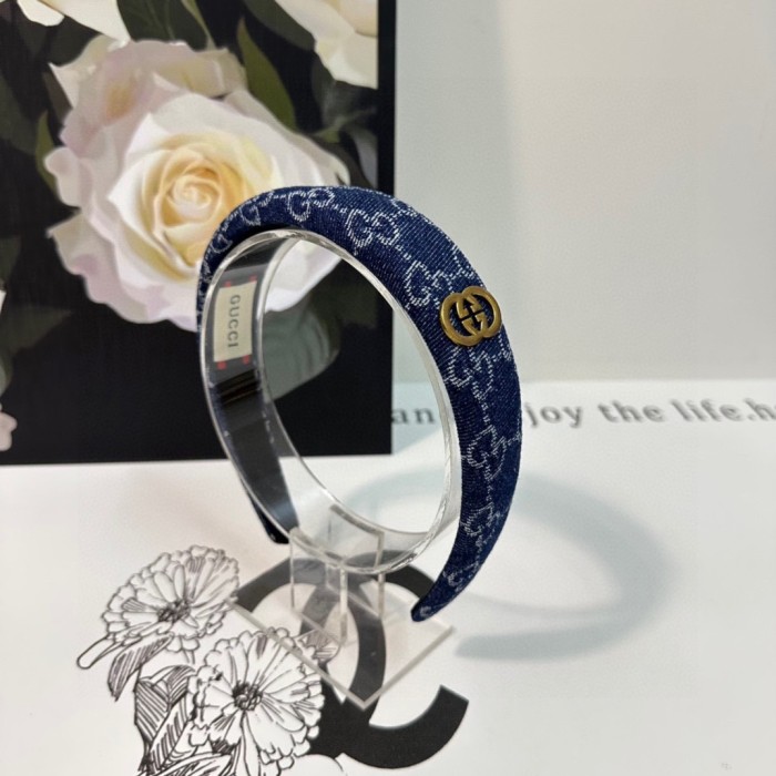 日本未入荷 Gucciグッチ n級品 レディースカチューシャ