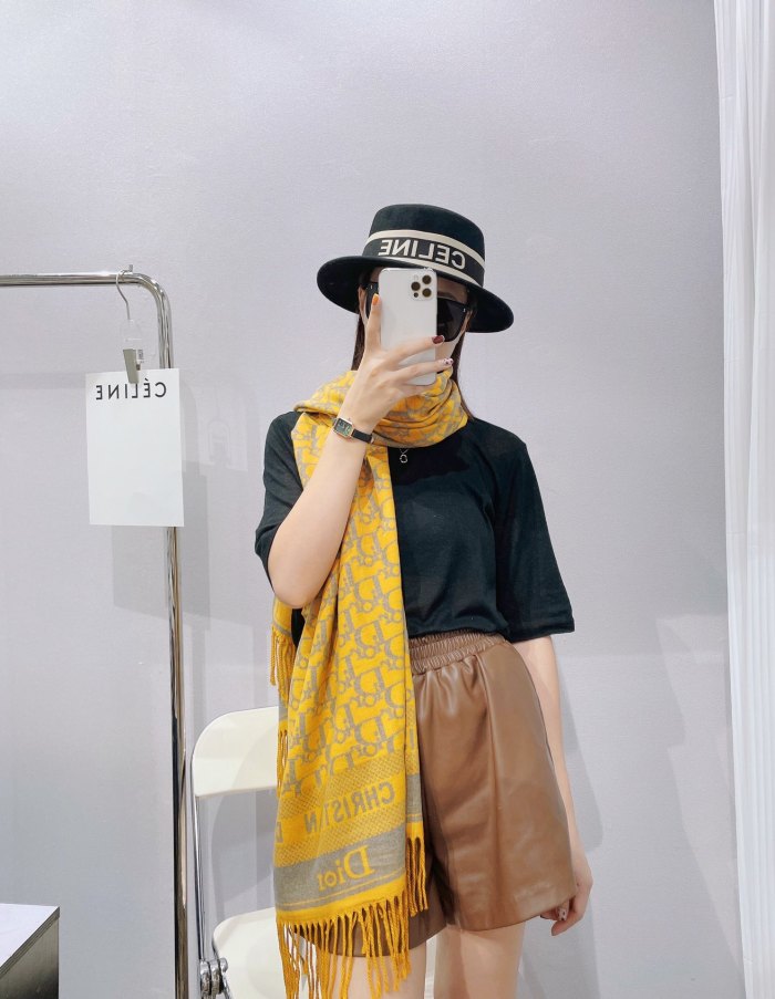 ★超人気 Dior ディオール 激安偽物 レディースマフラー