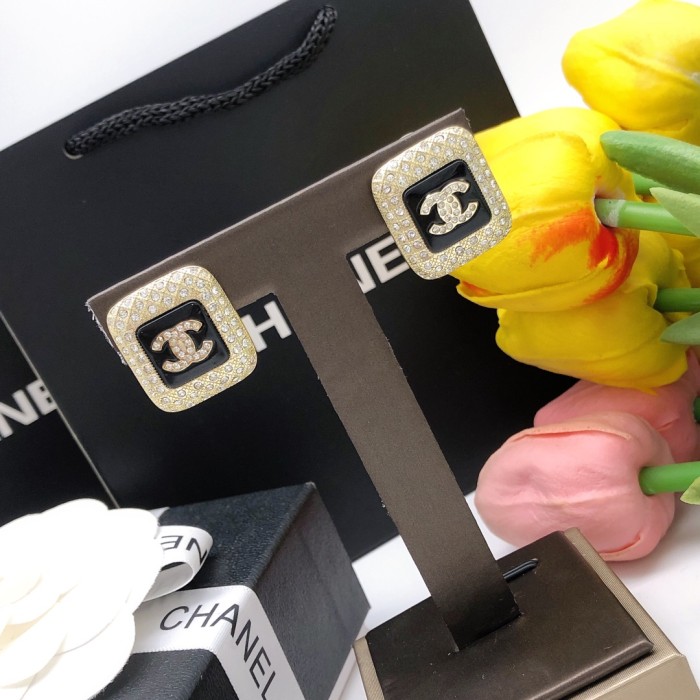 追跡付 Chanelシャネル コピーおすすめ レディース イアリング