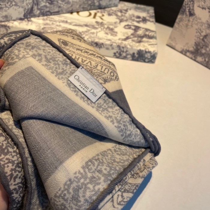 超奇跡の入荷☆ Dior ディオール コピーおすすめ ベルベットのスカーフ