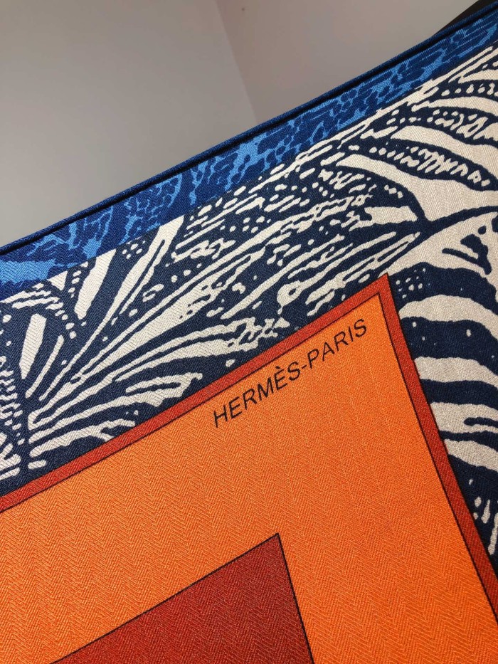 使い勝手良し Hermesエルメス コピー ベルベットのスカーフ