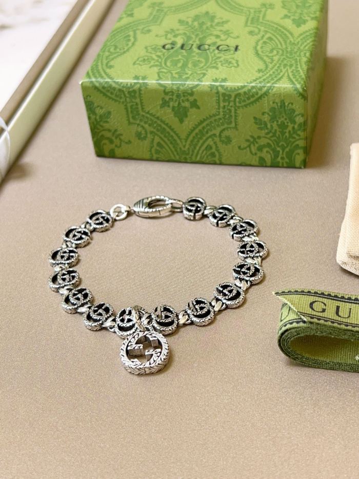 使い勝手良し Gucciグッチ n級品 ブレスレット