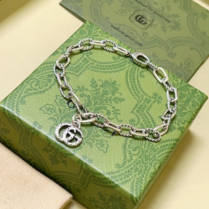 新作 Gucciグッチ コピー ブレスレット