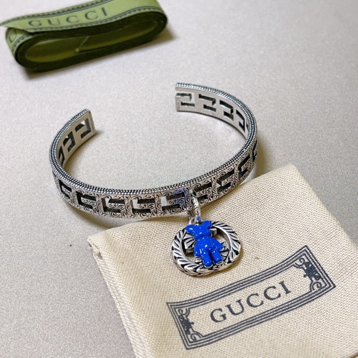 超奇跡の入荷☆ Gucciグッチ スーパーコピー ブレスレット