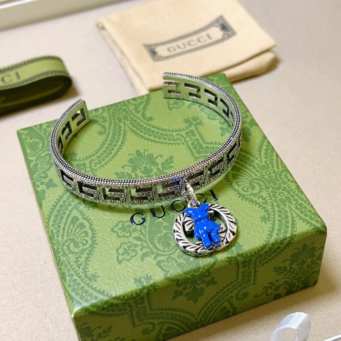 超奇跡の入荷☆ Gucciグッチ スーパーコピー ブレスレット
