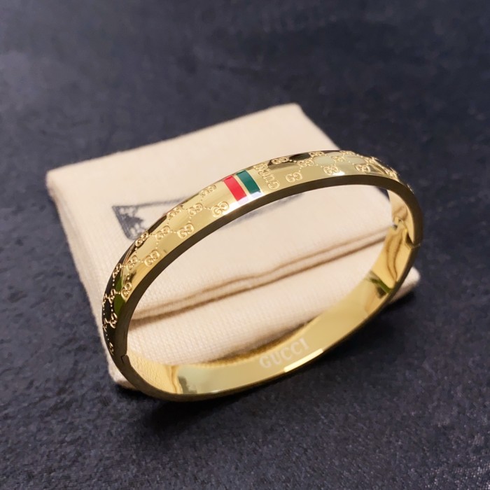 使い勝手良し Gucciグッチ n級品 ブレスレット