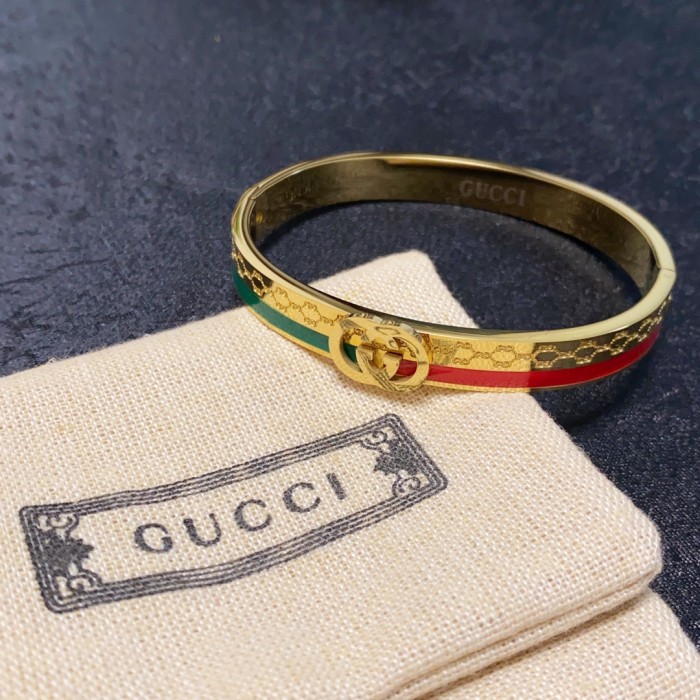 超奇跡の入荷☆ Gucciグッチ スーパーコピーブレスレット