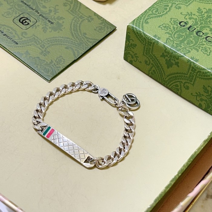 【話題商品！】Gucciグッチ 偽物通販 ブレスレット