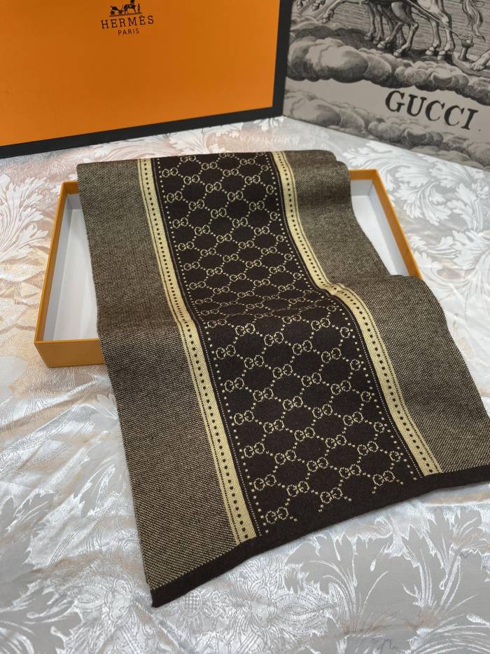 超話題! Gucciグッチ 激安通販 メンズマフラー