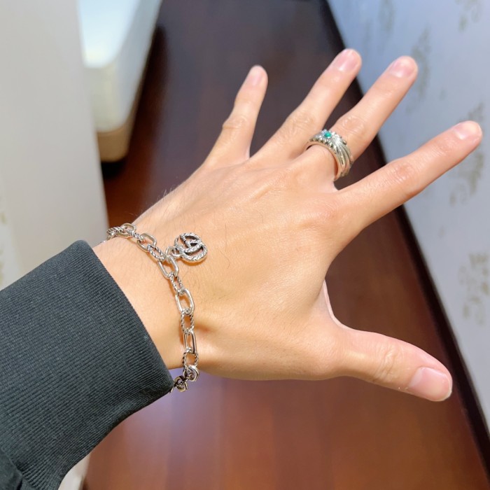 新作 Gucciグッチ コピー ブレスレット