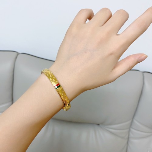 使い勝手良し Gucciグッチ n級品 ブレスレット