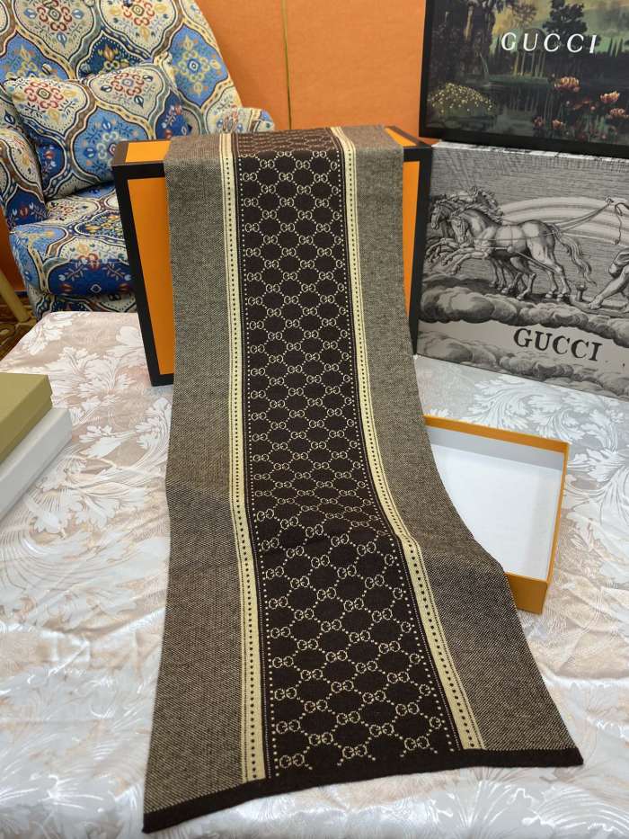 超話題! Gucciグッチ 激安通販 メンズマフラー