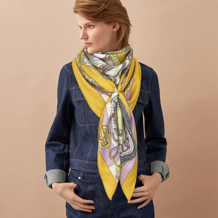 一目惚れ♪ Hermesエルメス n級品 カシミヤスカーフ