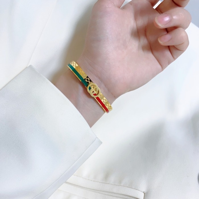 超奇跡の入荷☆ Gucciグッチ スーパーコピーブレスレット