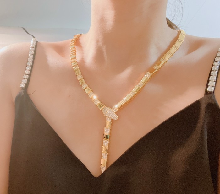 超話題! BVLGARI ブルガリ スーパーコピー レディース ネックレス