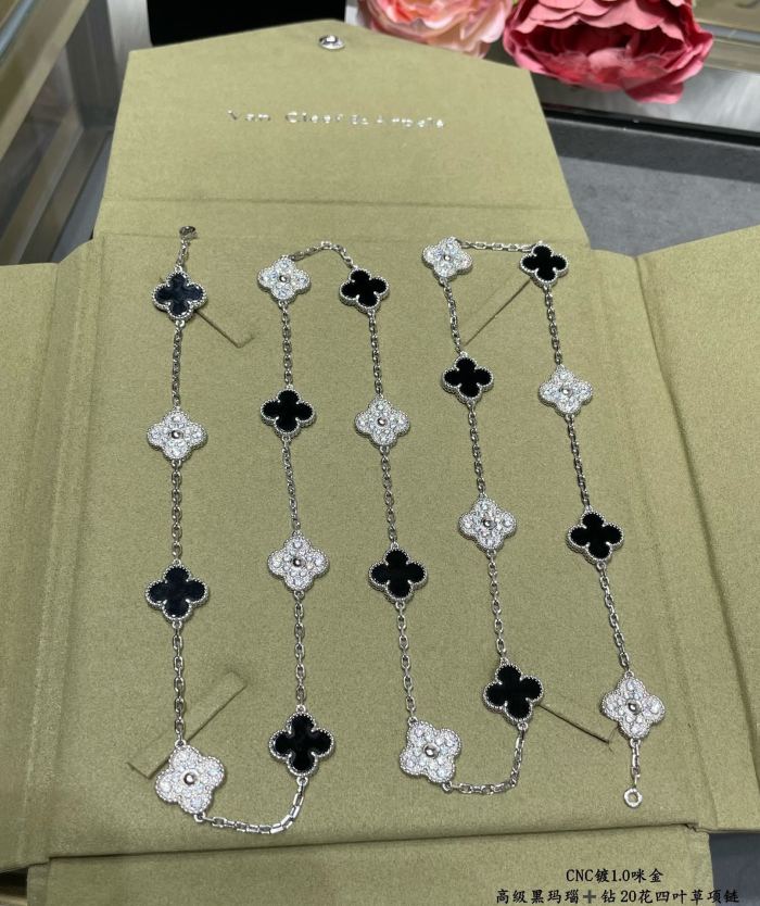 日本未入荷 ヴァンクリーフ&アーペル 激安通販 ネックレス