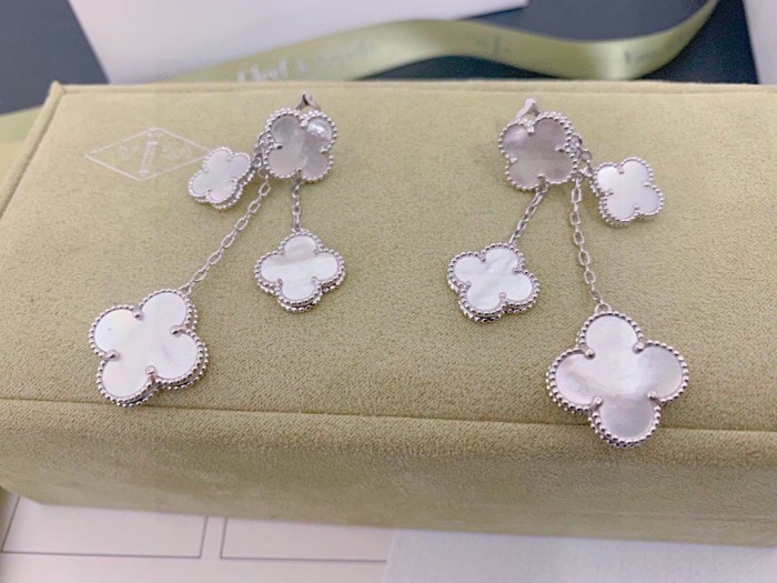 ★超人気 ヴァンクリーフ&アーペル n級品 イアリング